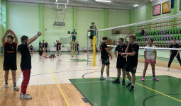 Volejbola sacensības Barkavas pamatskolā