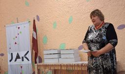 Sajūti sirdī Ziemassvētkus!