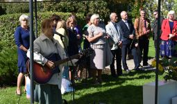 Sveiciens Zinību dienā!