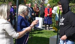 Sveiciens Zinību dienā!