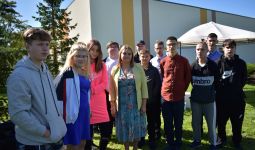 Sveiciens Zinību dienā!