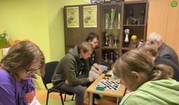 Sacensības dambretē 2024