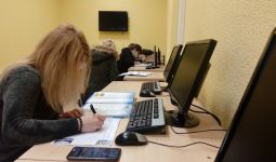 Latviešu valodas un literatūras stunda bibliotēkā