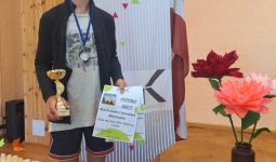 Mācību gads ar plus zīmi