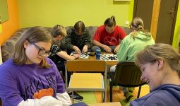 Sacensības dambretē 2024