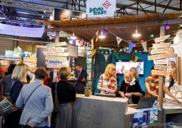 V3 grupa apmeklē starptautisko tūrisma izstādi 