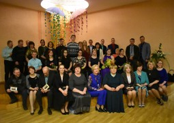 ŽETONU VAKARS un mazais salidojums